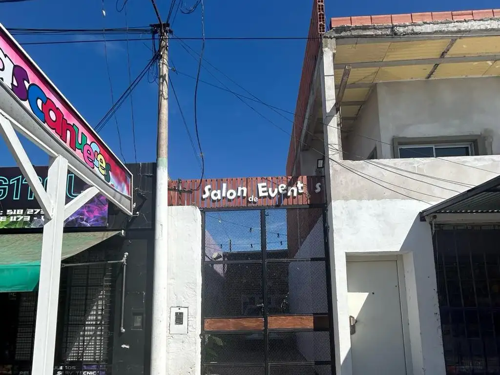 Foto de salon apto para pelotero en alquiler Villa Gdor. Galvez, imagen 1