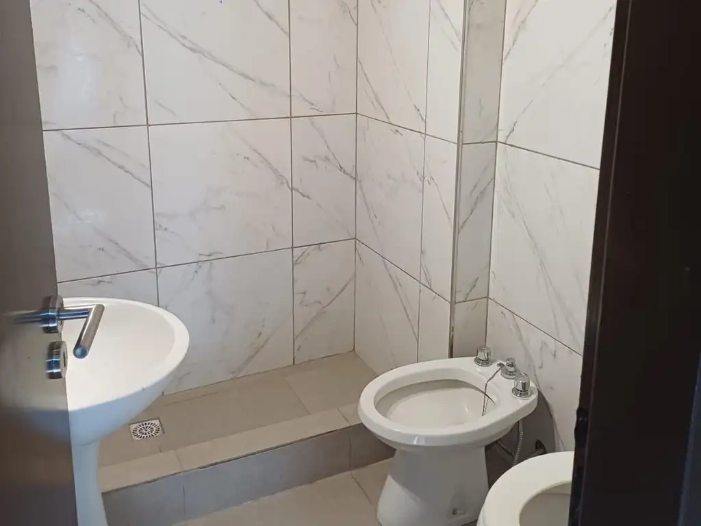 Foto de ALQUILO DEPARTAMENTO DEDOS DORMITORIOS ATRESCUADRASDELA UNER, imagen 3