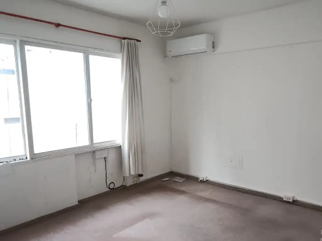 Foto de ALQUILER DE OFICINA - ZONA CENTRO, imagen 4