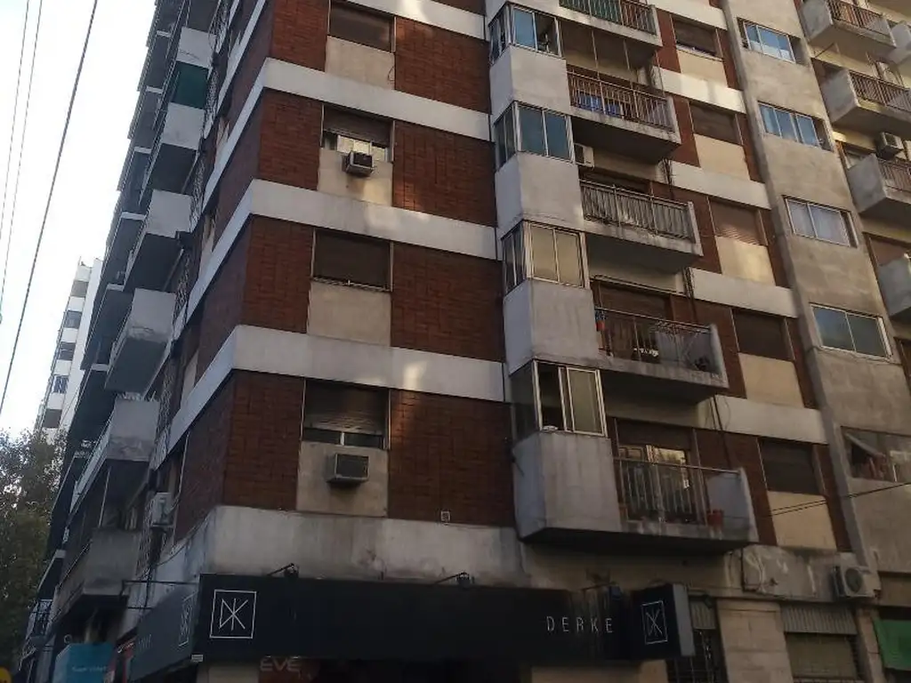 Foto de ALMAGRO EXCELENTE 3 AMB PISO 12° - FRENTE - OPCIÓN COCHERA, imagen 2