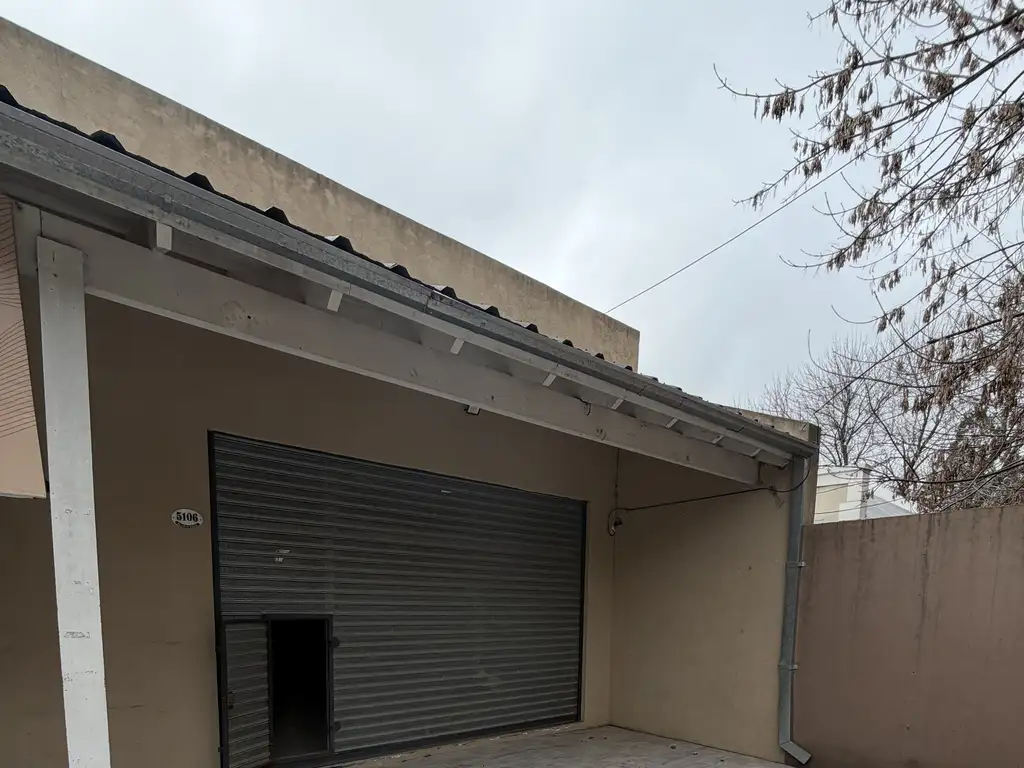 Foto de Local en alquiler - Barrio Los Pioneros - dentro de un complejo de, imagen 3