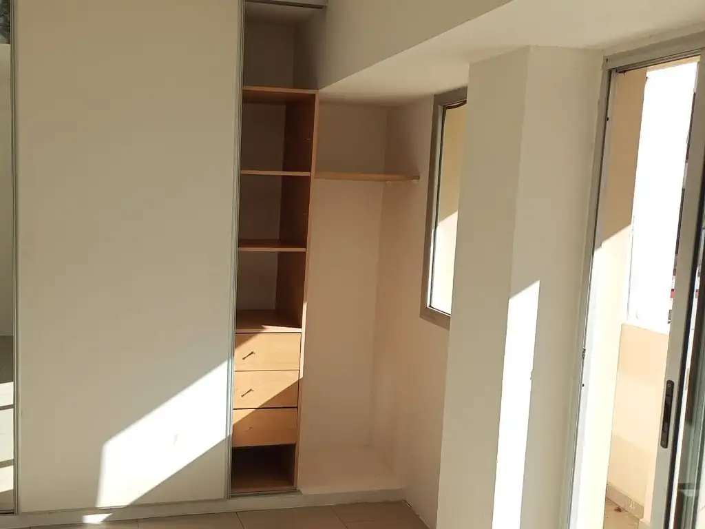 Foto de Hermoso Monoambiente en Alquiler, imagen 2