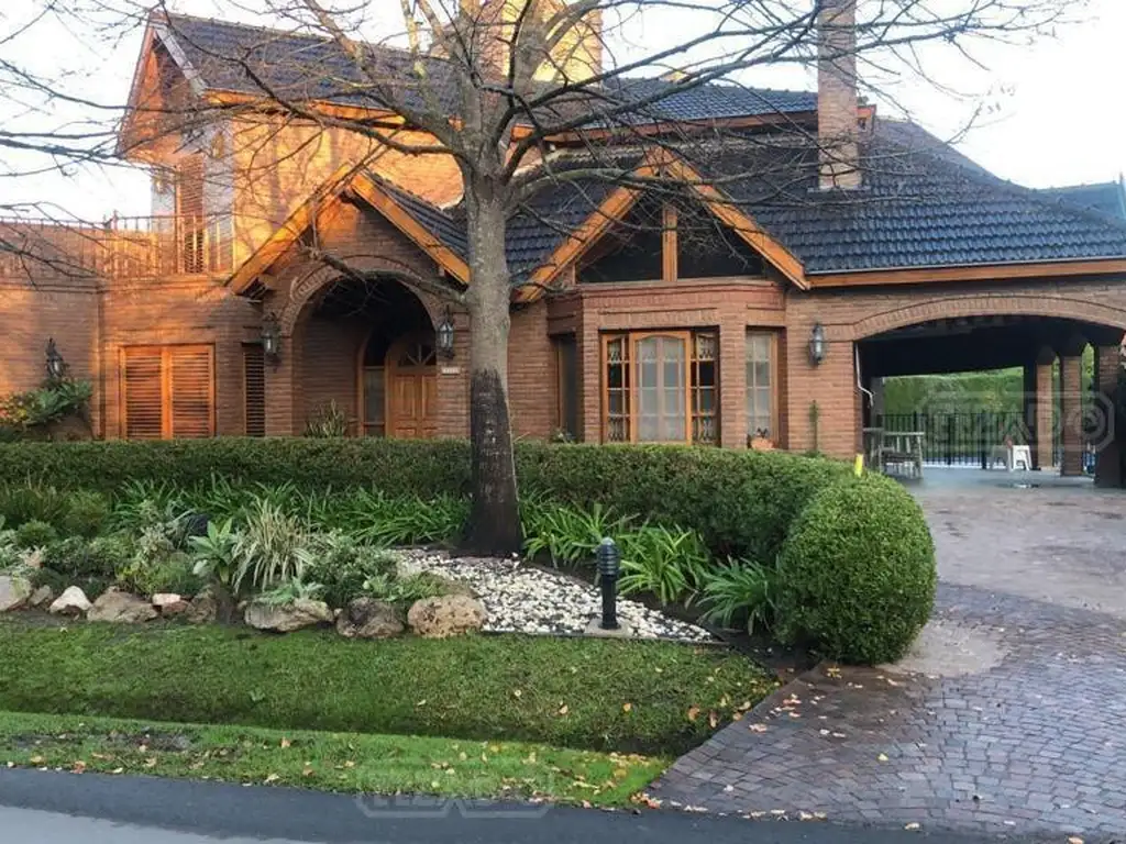 Foto de Casa en Alquiler ubicado en C.C. Banco Provincia, Zona Oeste, imagen 3