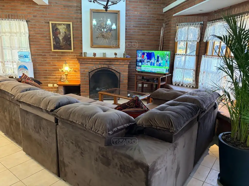 Foto de Casa en Alquiler ubicado en C.C. Banco Provincia, Zona Oeste, imagen 4