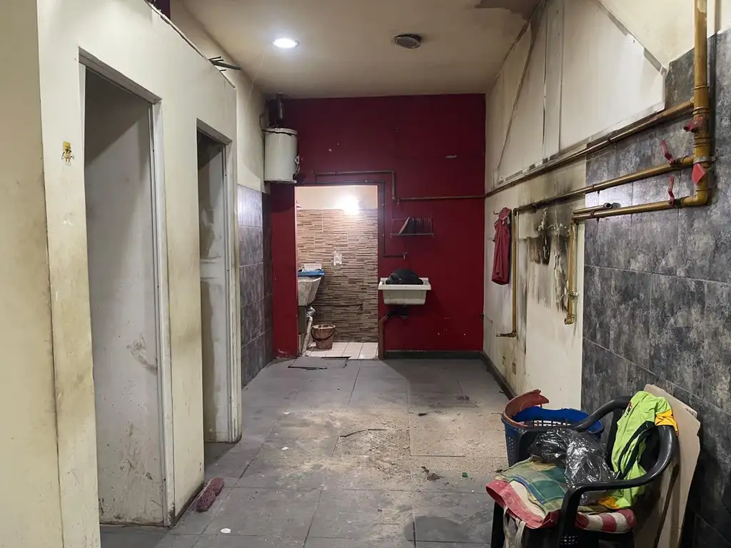 Foto de LOCAL COMERCIAL APTO VARIOS RUBROS MUY BUENA UBICACION, imagen 1