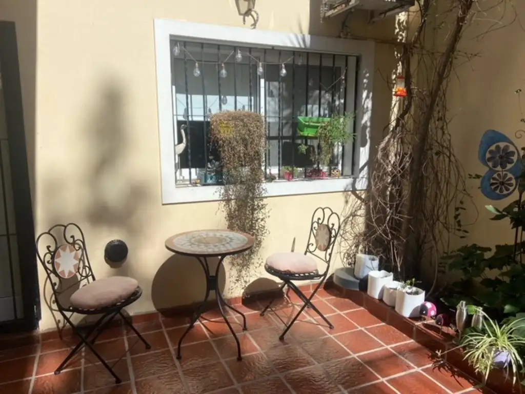 Foto de CASA 4 AMB CON 2 COCHERAS PATIO Y TERRAZA, imagen 2