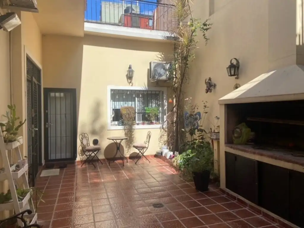 Foto de CASA 4 AMB CON 2 COCHERAS PATIO Y TERRAZA, imagen 1