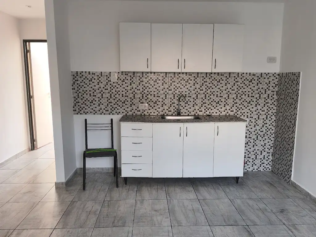 Foto de Departamento de 2 Ambientes con Vista al Frente Colón 474, "7", 1° Piso, imagen 1