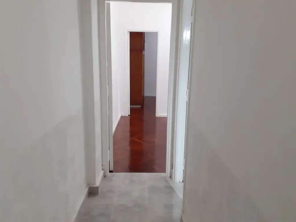 Foto de 3 ambientes al frente refaccionado a nuevo en Barrio Alvear, imagen 3