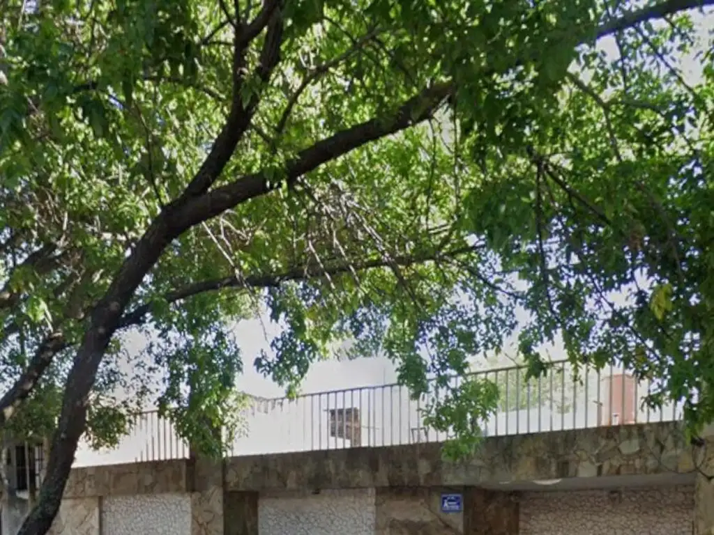 Foto de ALQUILO CASA DOS DORM. C GARAGE MONTEVIDEO 3600, imagen 2