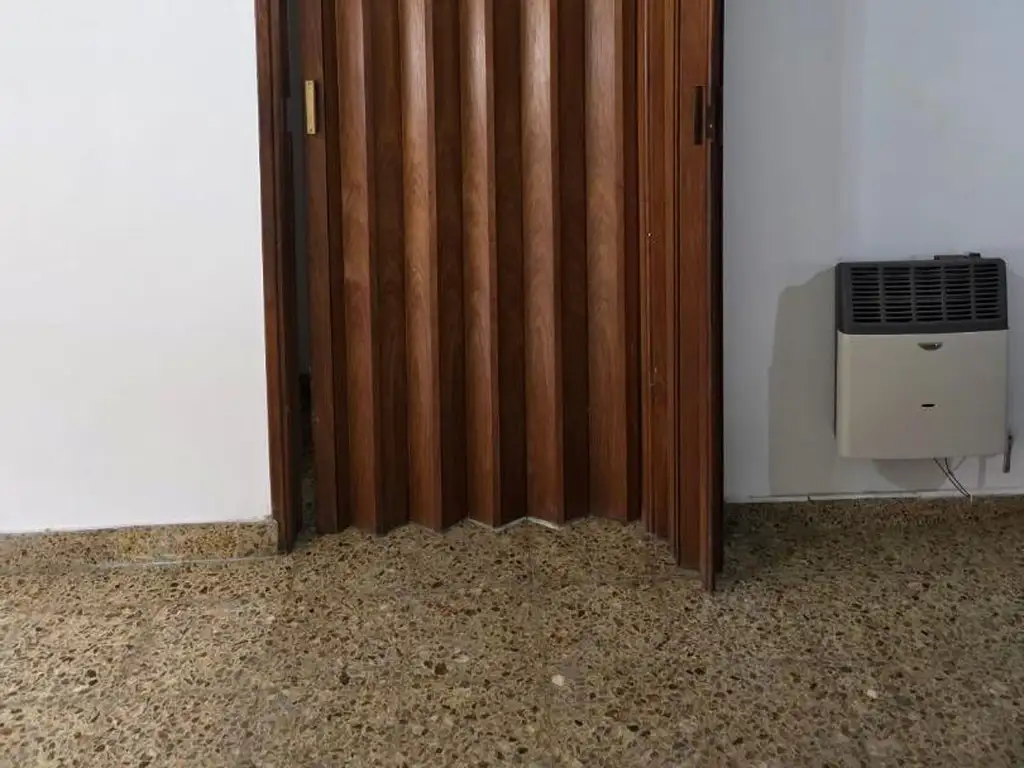 Foto de ALQUILO CASA DOS DORM. C GARAGE MONTEVIDEO 3600, imagen 5