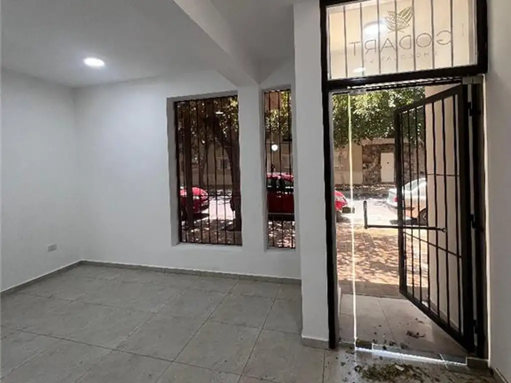 Foto de LOCALES - A LA CALLE - ZONA OESTE, SAN JUAN, imagen 2