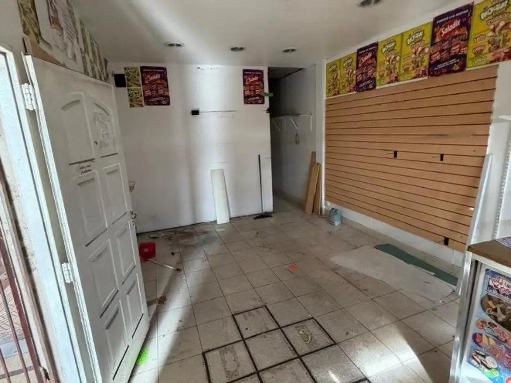 Foto de local comercial c perciana, bño coc y ptio ,apto varios dest, imagen 5
