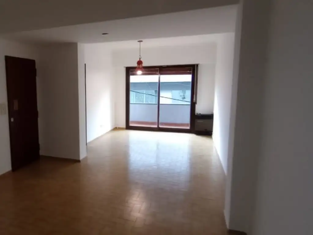 Foto de Monoambiente con Cocina separada y Balcon - Castelar Centro, imagen 1