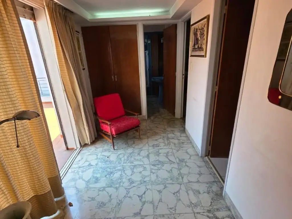 Foto de Casa en 2 plantas p/ local comercial Av. E. Castro, imagen 5