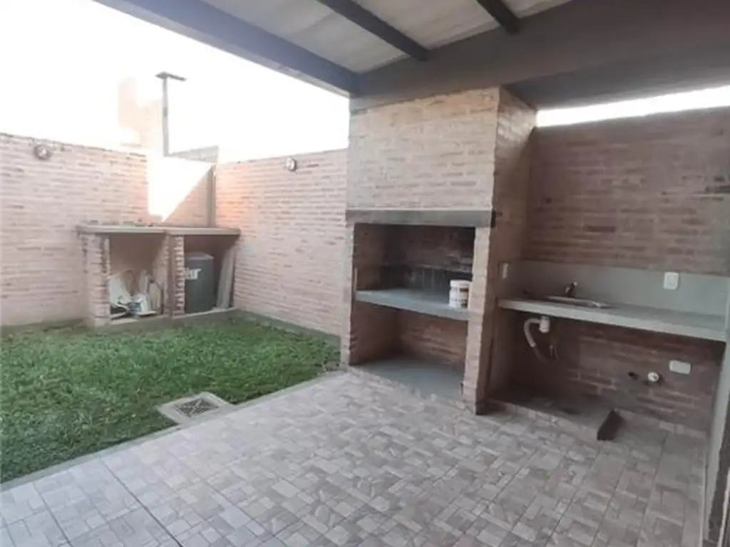 Foto de CASAS - DUPLEX - OTRAS ZONAS, RESISTENCIA, imagen 1