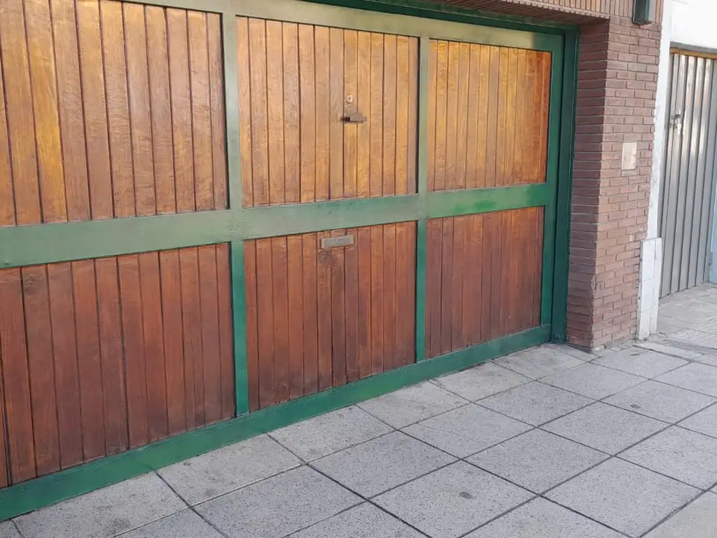 Foto de VENTA DPTO CON COCHERA - FLORES: USD 155.000, imagen 1