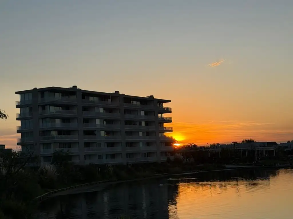 Foto de Departamento de 3 ambientes con balcon AMOBLADO, imagen 1