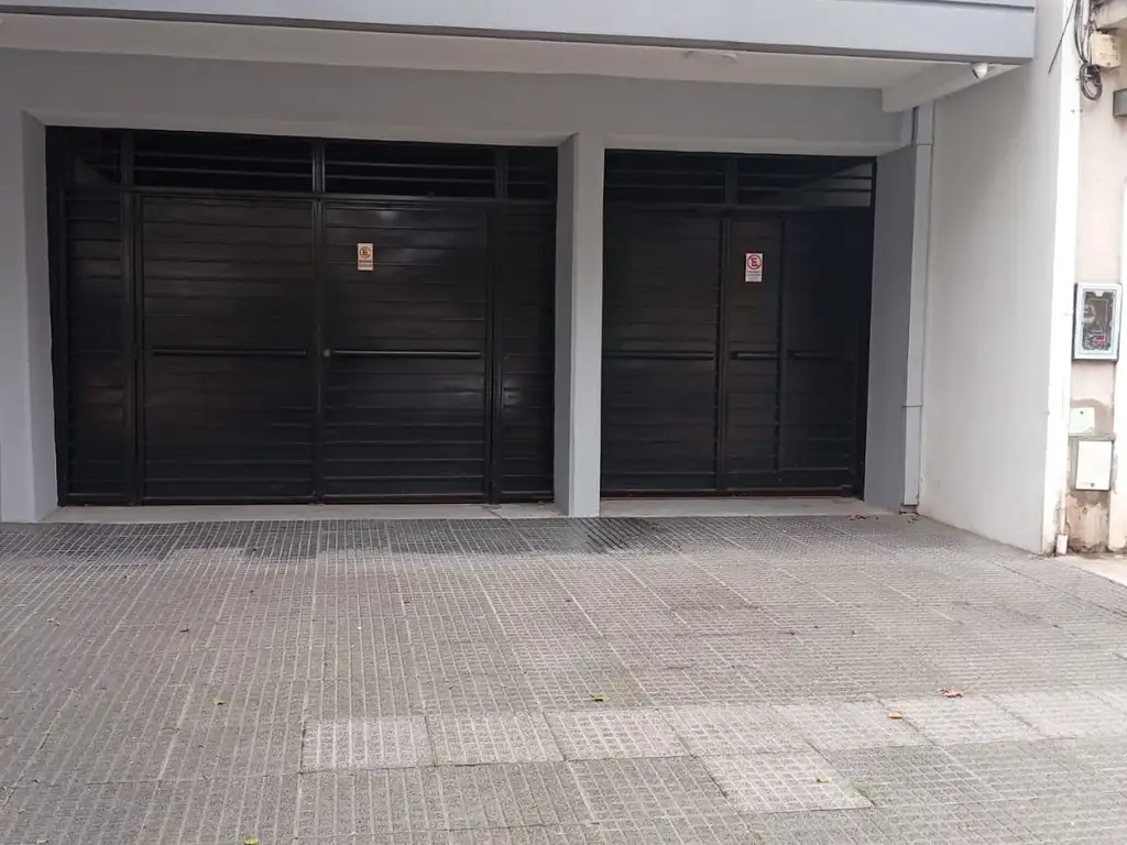 Foto de Cochera con baulera, imagen 1