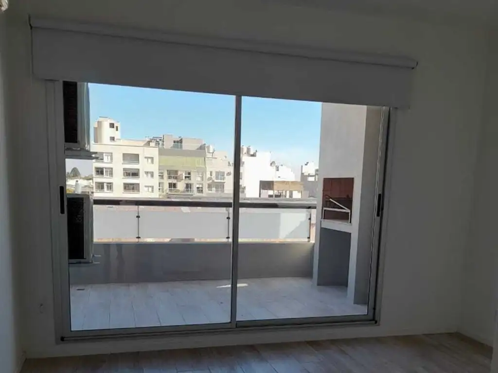 Foto de PRECIO PROMOCION EXCELENTE DEPARTAMENTO EN PARQUE CHAS 3 AMBIENTES AL, imagen 3