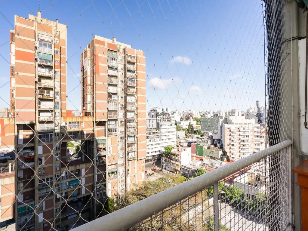 Foto de Venta Departamento 4 ambientes con balcon en Parque Patricios, imagen 1