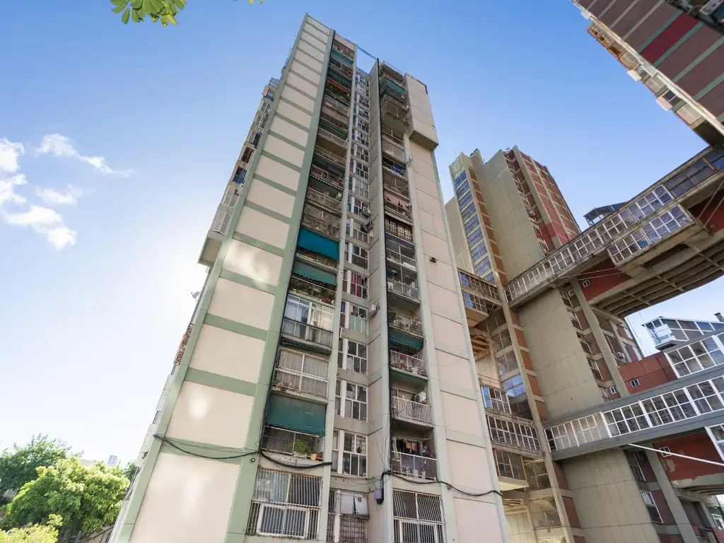 Foto de Venta Departamento 4 ambientes con balcon en Parque Patricios, imagen 4