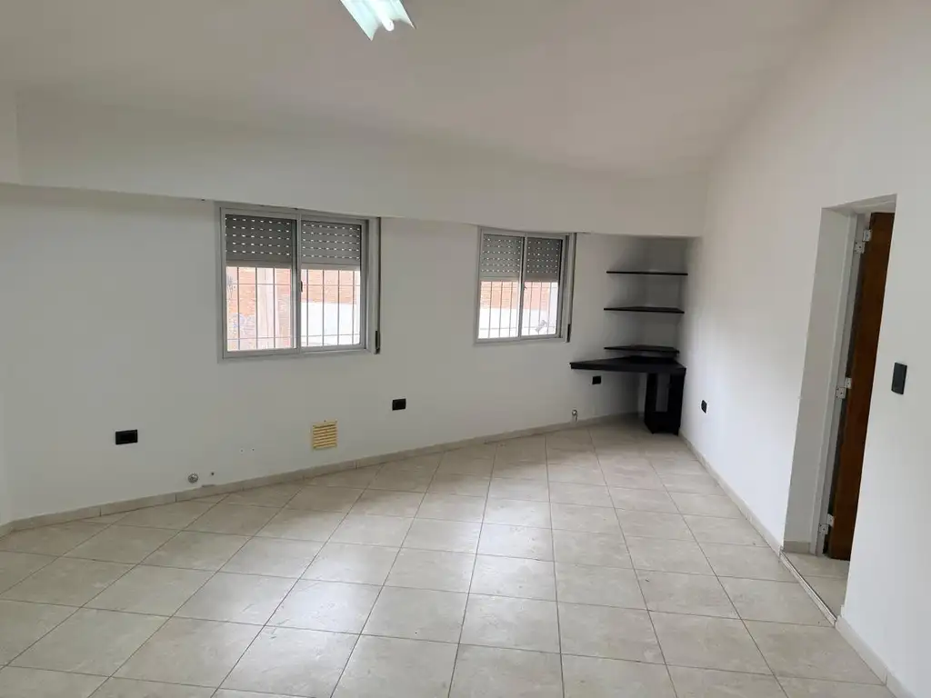 Foto de ENTRE RIOS N° 5090 - PLANTA ALTA, imagen 5
