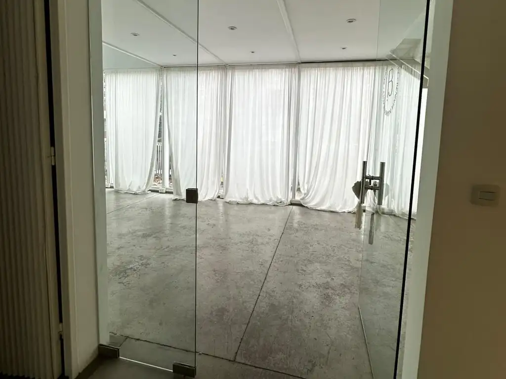 Foto de Alquiler De Oficinas En Pleno Centro Comercial Villa Del Parque, imagen 5