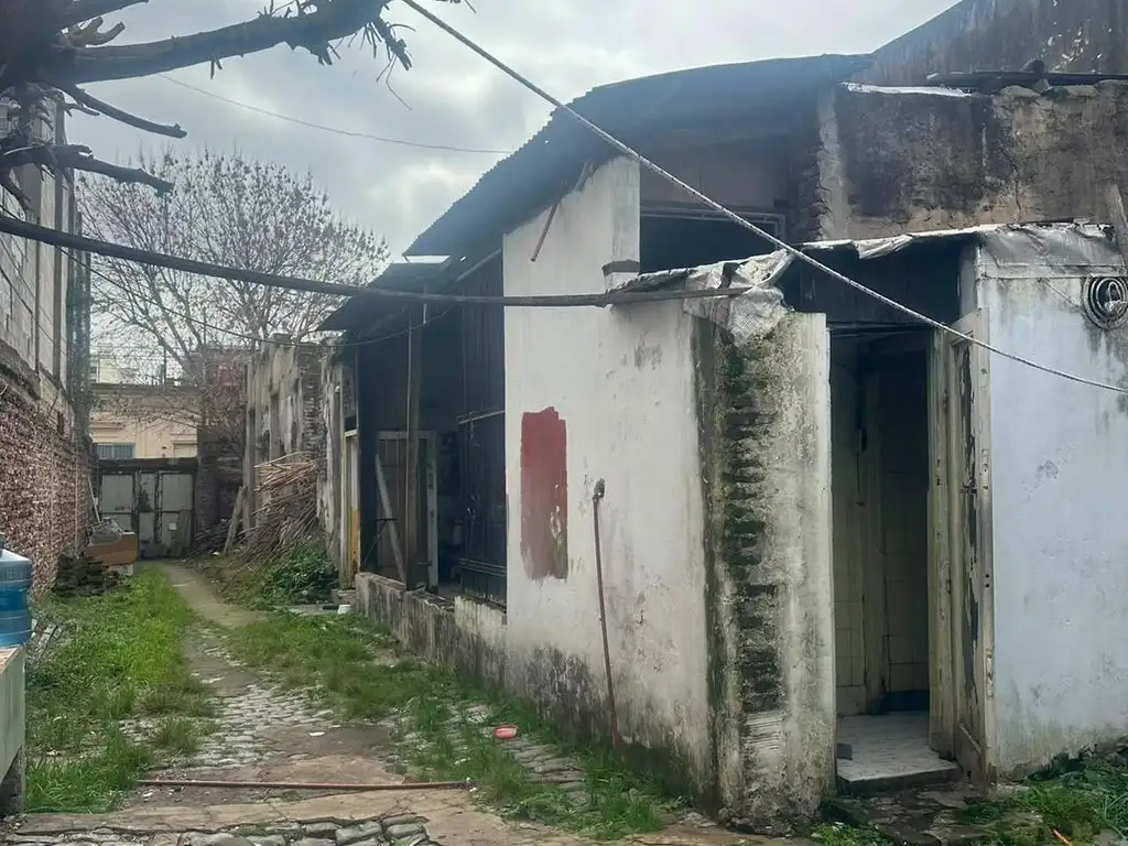 Foto de OPORTUNIDAD PARA INVERSORES - ZONA HOSPITAL GARRAHAN, imagen 2