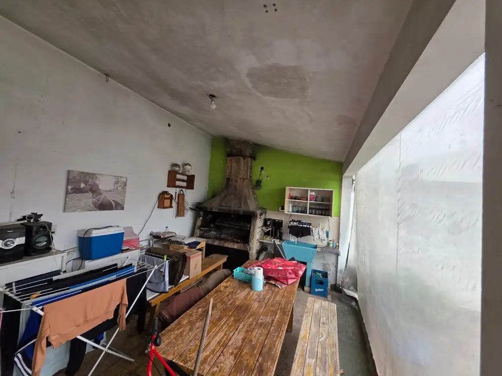 Foto de CASA 4 AMB CON GGE -PATIO - QUINCHO Y TERRAZA !, imagen 5