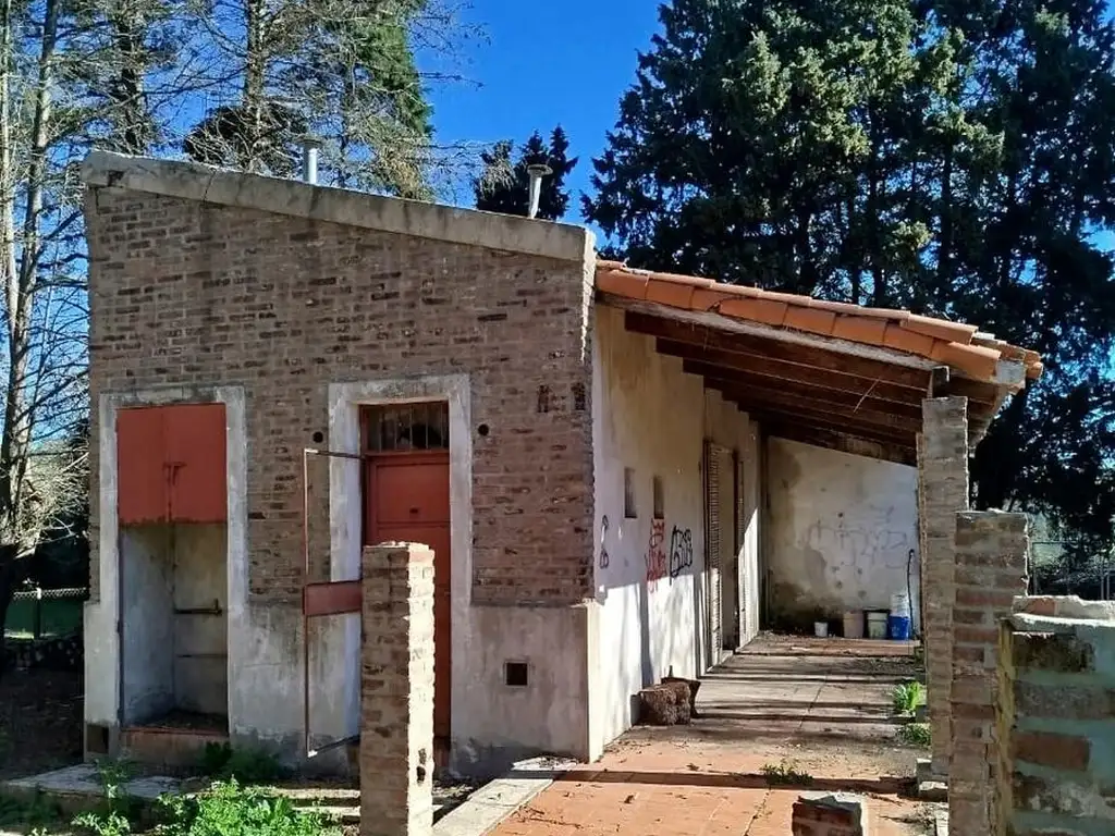 Foto de Lote con Casa a Refaccionar - Barrio La Comarca - Exaltacion de la Cruz, imagen 4