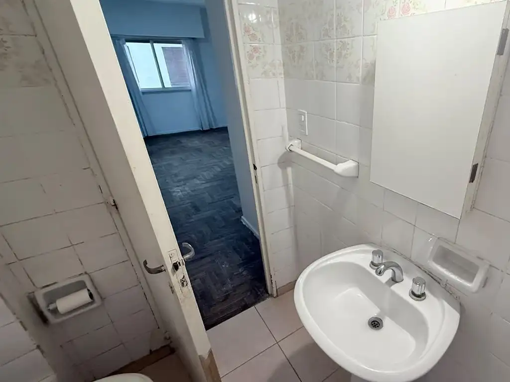 Foto de MONOAMBIENTE EN RECOLETA INVERSIÓN Y PRIMER VIVIENDA., imagen 4