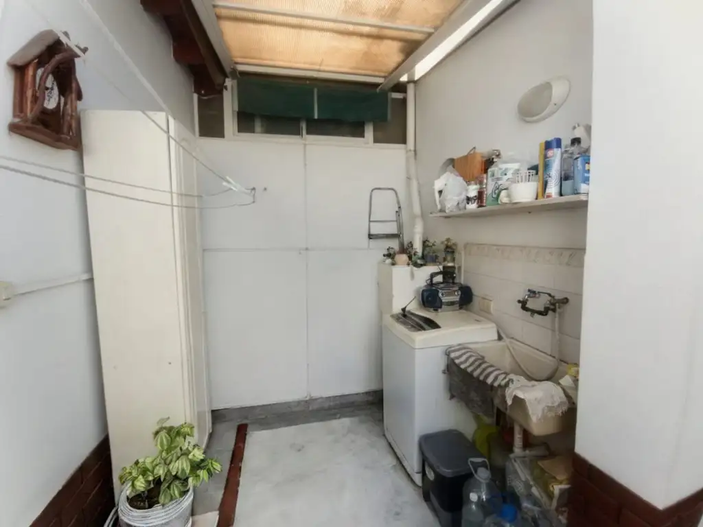 Foto de VENTA PH 3 AMB LINIERS, imagen 4