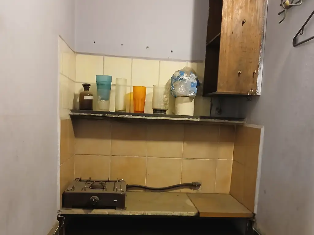 Foto de LOCAL CON ENTREPISO UBICADO SOBRE AV LOPE DE VEGA, imagen 4
