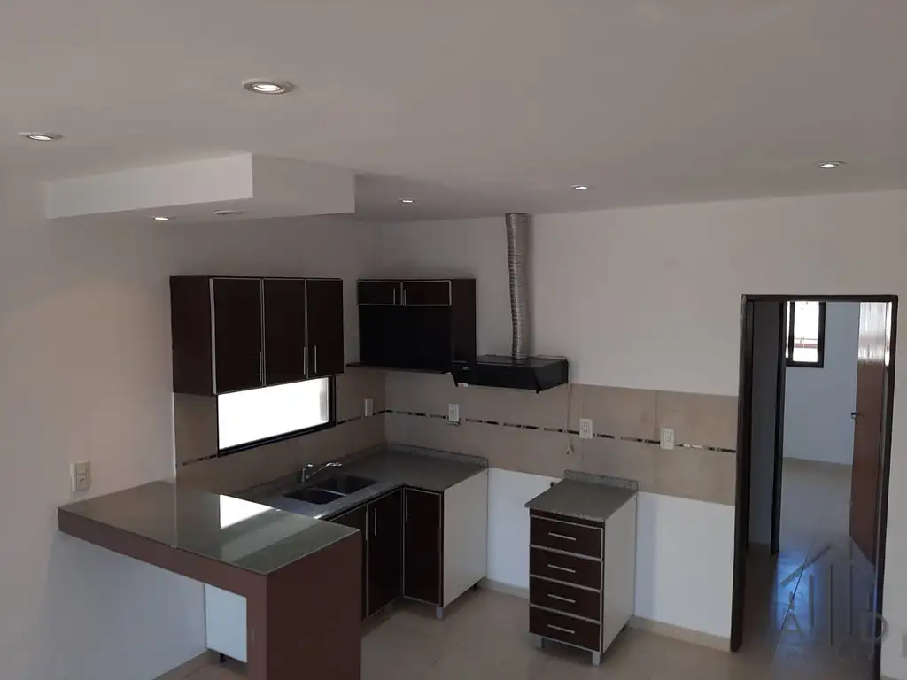 Foto de Departamento 2 ambientes en alquiler Quilmes, imagen 2