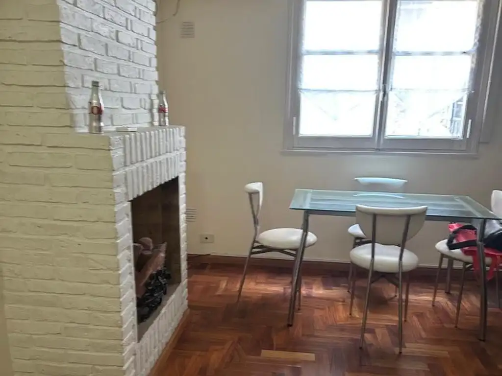 Foto de VENTA DE 3 AMBIENTES EN RECOLETA CON PATIECITO 7 PISO, imagen 1