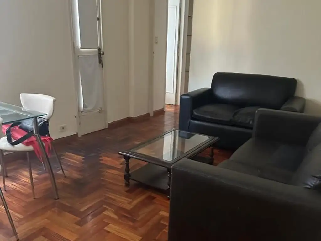 Foto de VENTA DE 3 AMBIENTES EN RECOLETA CON PATIECITO 7 PISO, imagen 5