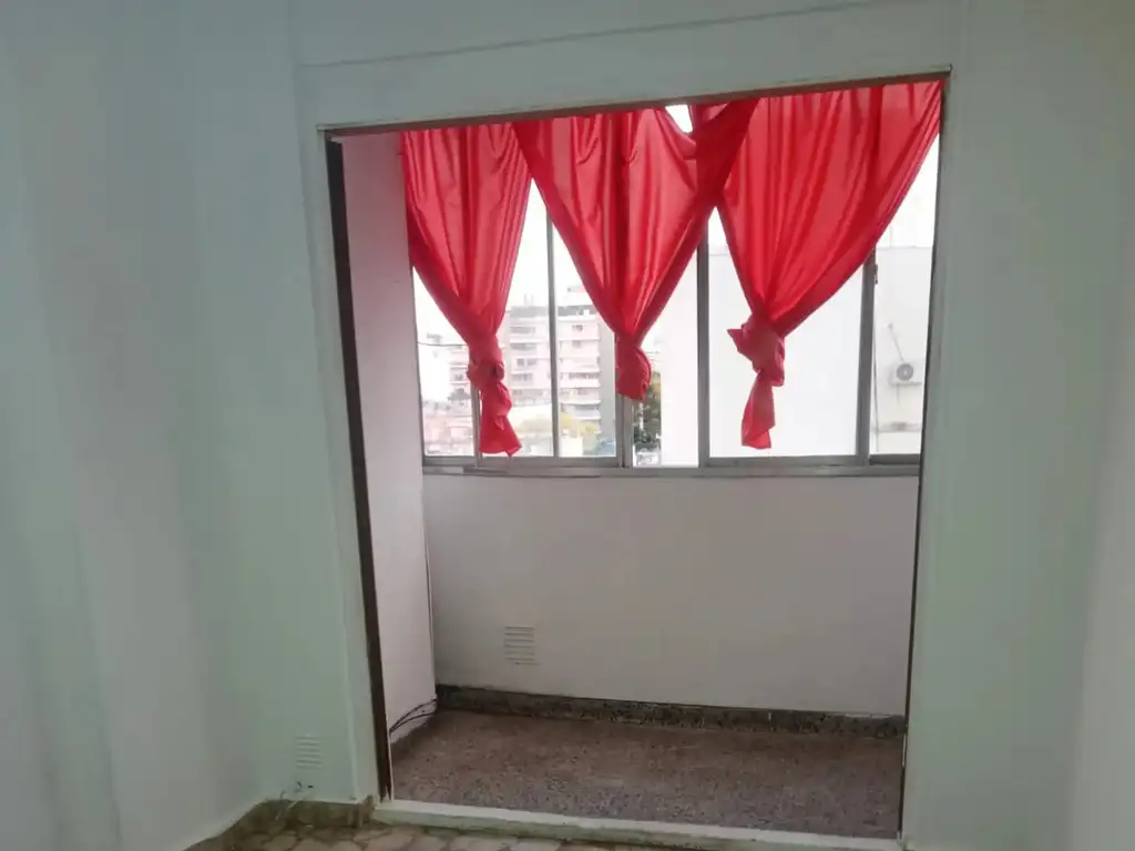 Foto de VENTA 3 AMB CON BALCON BELGRANO, imagen 3