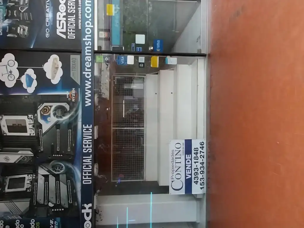 Foto de OPORTUNIDAD!! LOCAL CON BAÑO Y ENTRE PISO EN GALERIA JARDIN, imagen 4