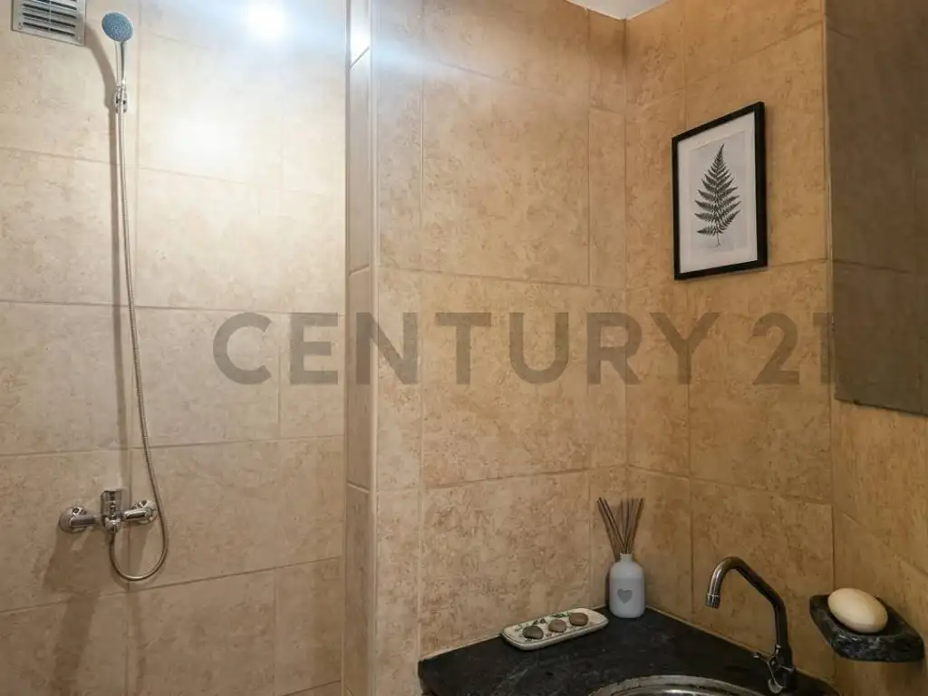 Foto de Departamento - Oficina - Reciclado - permuta- Lomas de Zamora, imagen 3