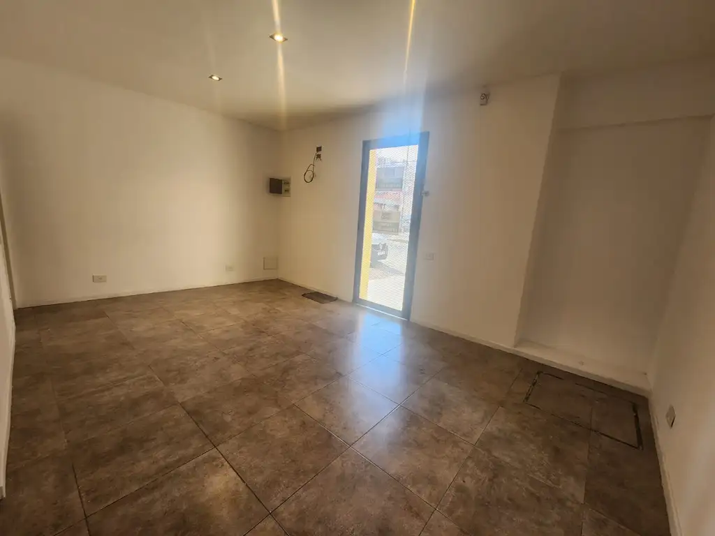 Foto de VENTA DUPLEX // BARRIO BOEDO // AL FRENTE, imagen 3