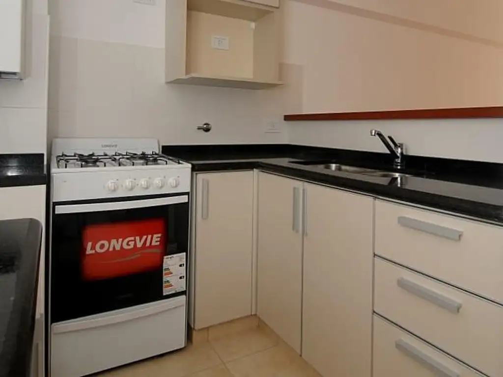 Foto de Venta 1 dormitorio con patio 87 M2, imagen 4