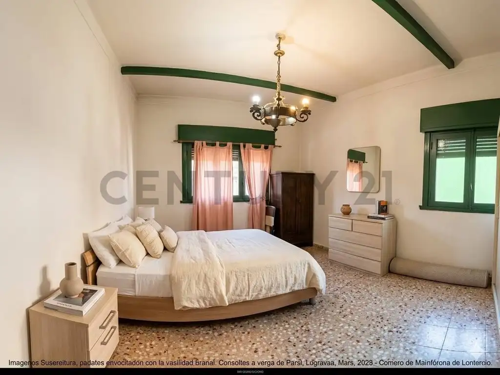 Foto de Chalet 4 AMBIENTES - patio cochera triple, imagen 3
