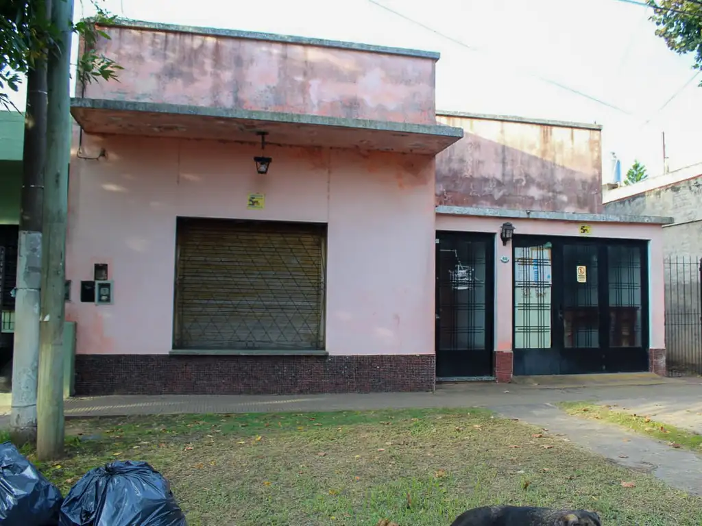 Foto de Casa de 3 ambientes con cochera y terraza en Parque San Martín, imagen 1