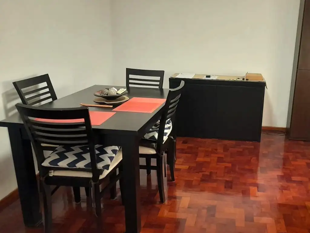 Foto de VENTA Departamento 1 dormitorio - Martin, Rosario, imagen 2