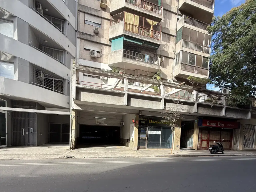 Foto de VENTA. Cochera posibilidad 2 autos, imagen 1