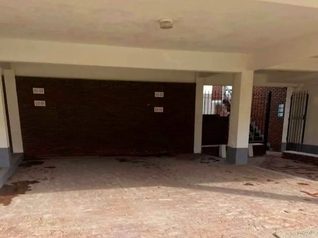 Foto de Departamento en Venta en Villa Gesell, imagen 2