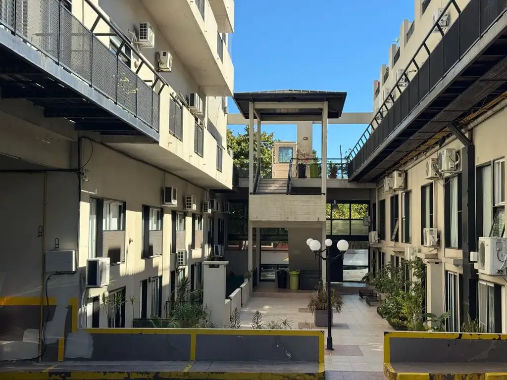 Foto de 3 AMB EN DUPLEX CON DOBLE ALTURA EN CONDOMINIO CASA DEL SOL., imagen 1