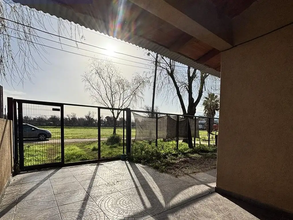 Foto de Casa en ROLDÁN - altura ruta 9 y A012, imagen 3