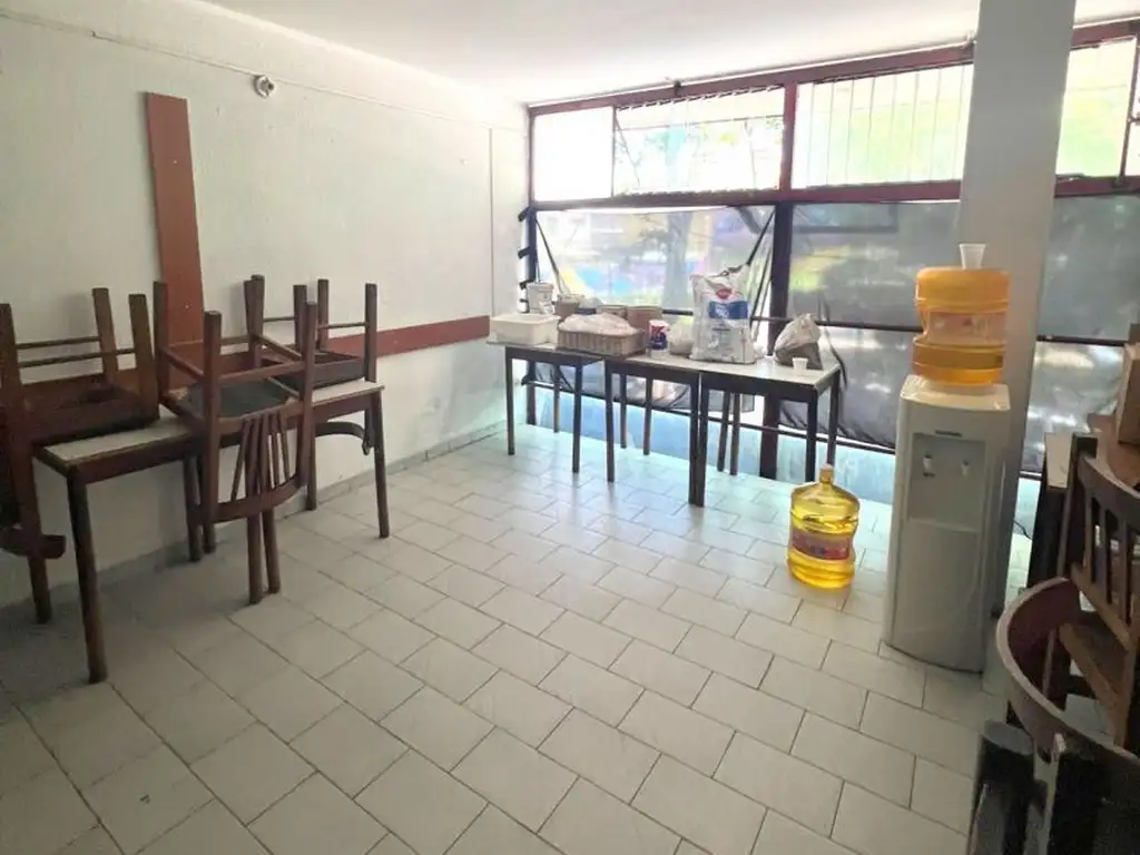Foto de LOCAL EN VENTA EN SAN MARTIN CENTRO SOBRE CALLE BELGRANO A MTS DE, imagen 5